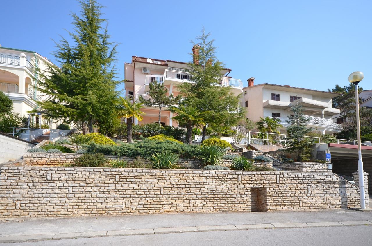 Apartments Slavica Rabac Exterior foto