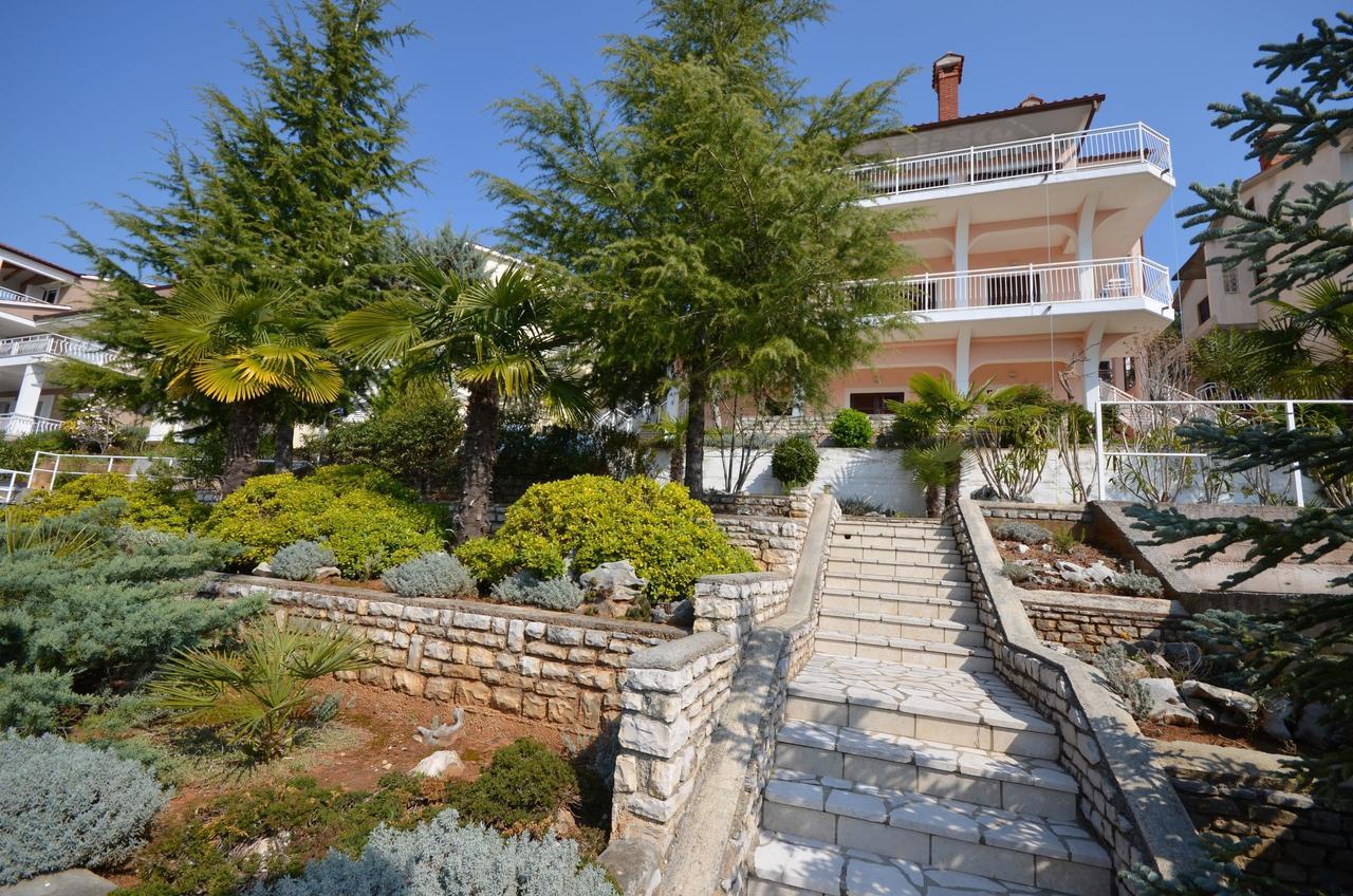 Apartments Slavica Rabac Exterior foto