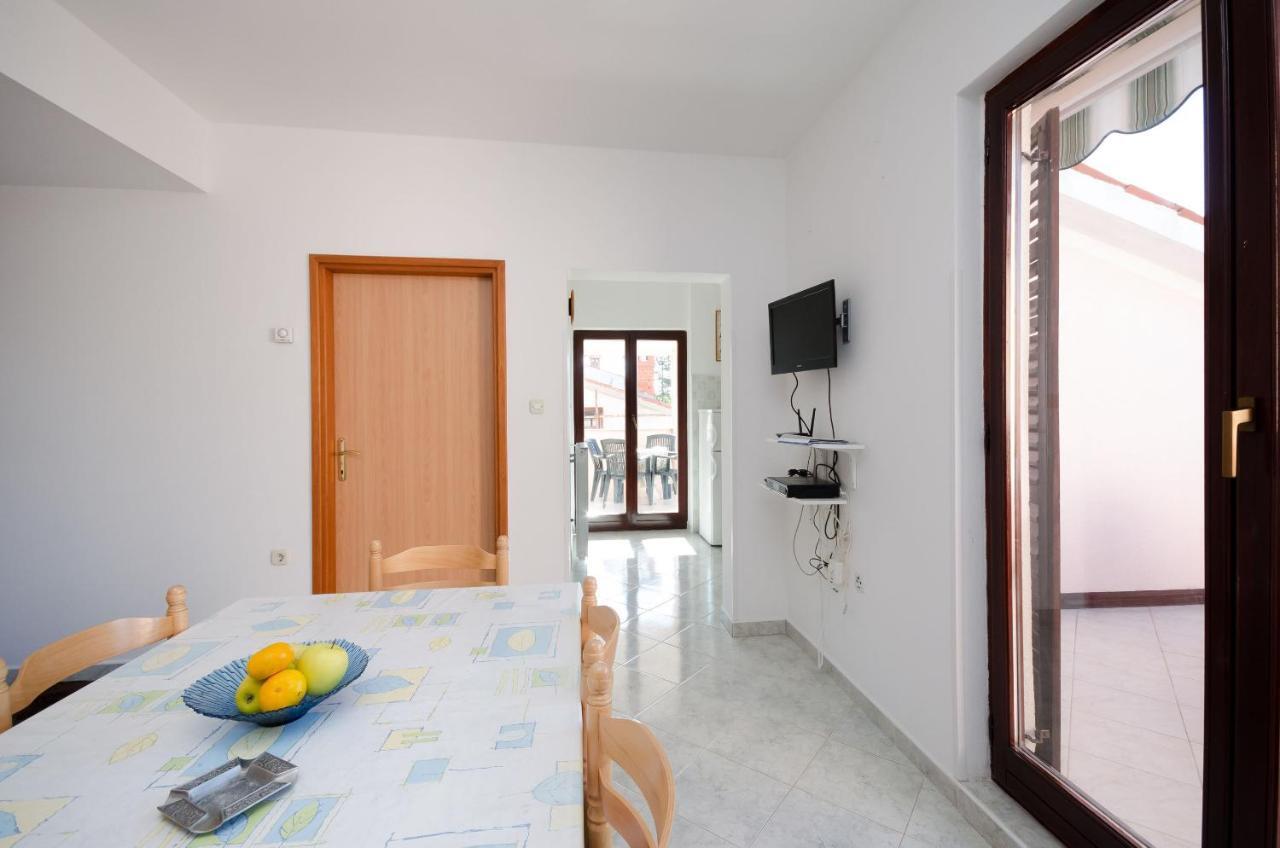 Apartments Slavica Rabac Exterior foto