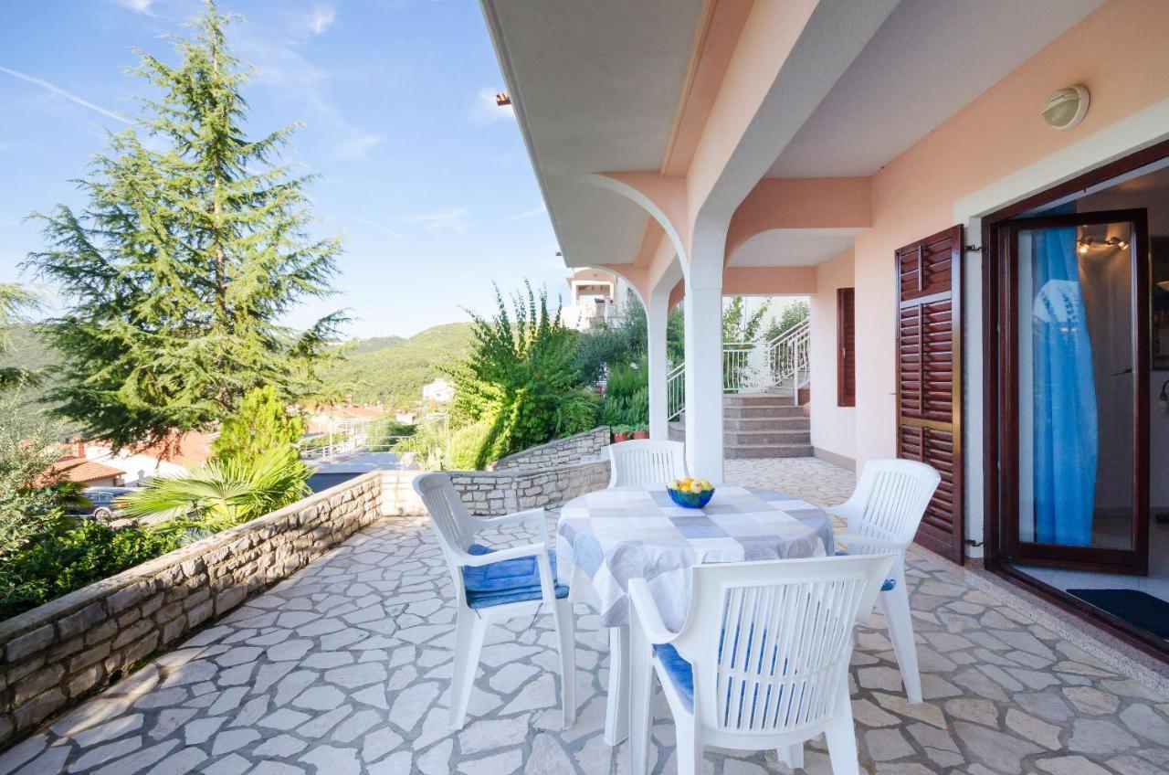 Apartments Slavica Rabac Exterior foto