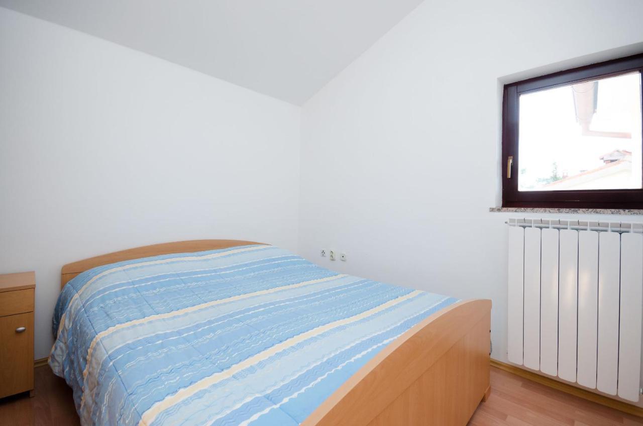 Apartments Slavica Rabac Exterior foto
