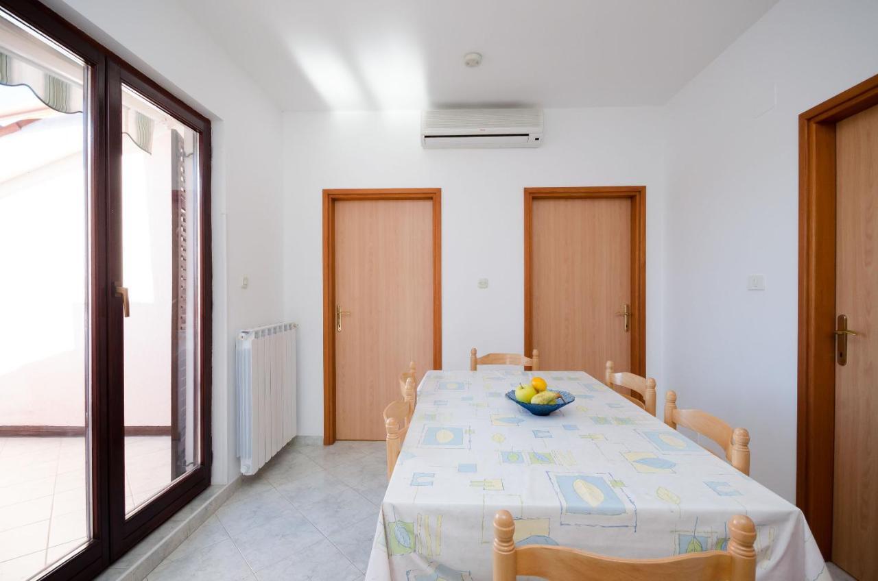 Apartments Slavica Rabac Exterior foto