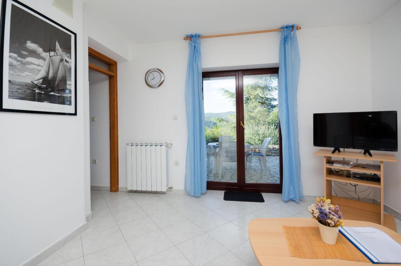 Apartments Slavica Rabac Exterior foto